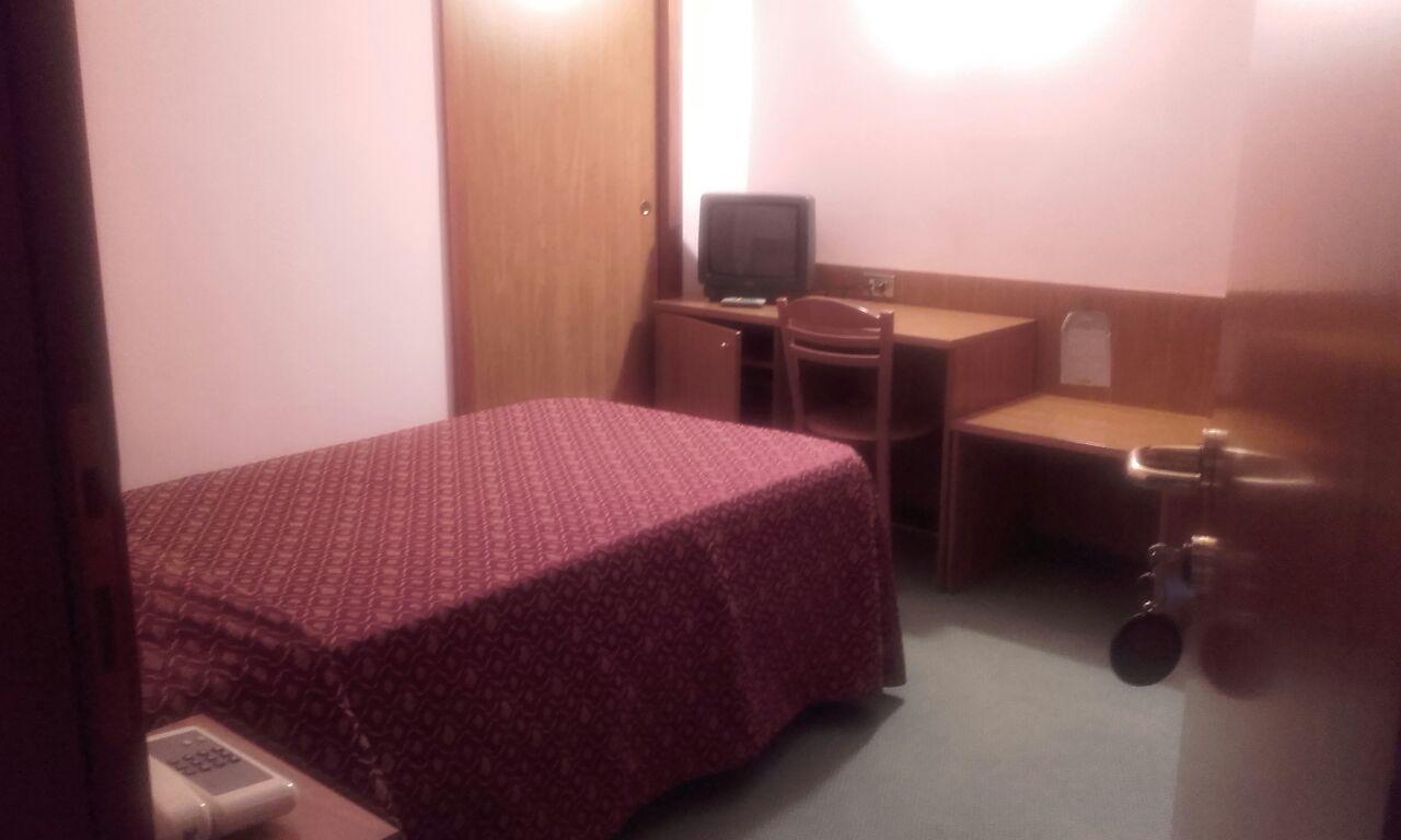 Hotel Treviglio Esterno foto